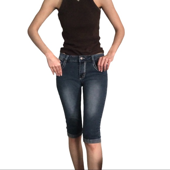 Vintage True Religon Bermuda Jean Shorts - Picture 6 of 16